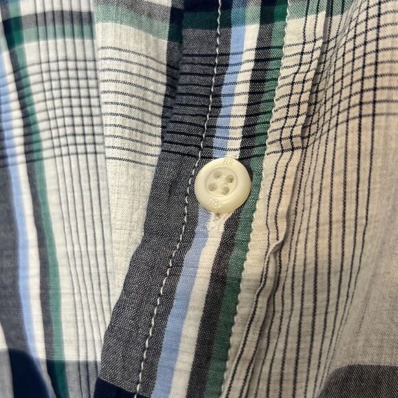 Banana Republic Untucked Slim Fit Casual Long Sleeve Button Up Shirt Mens Medium - Picture 6 of 9